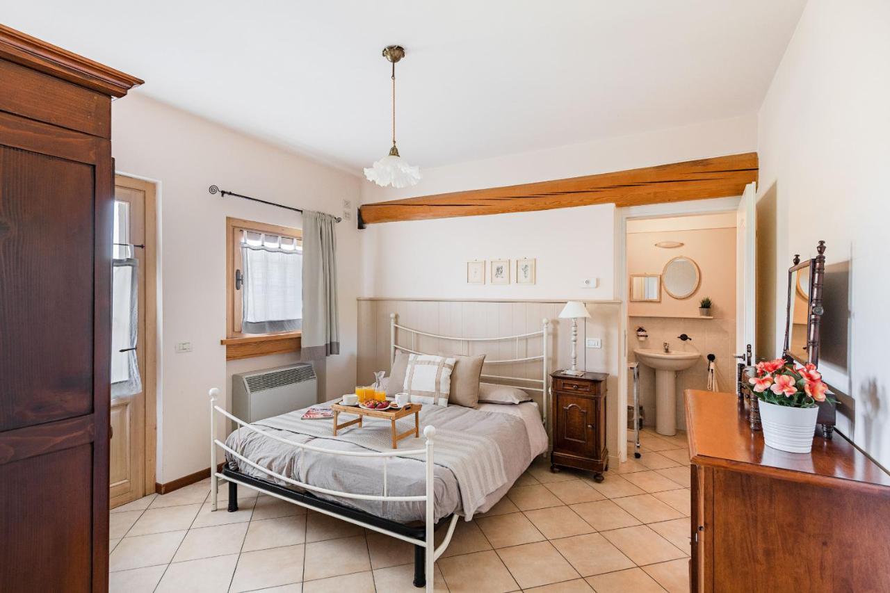 Ferienwohnung Garda Country House By Wonderful Italy Lonato del Garda Exterior foto